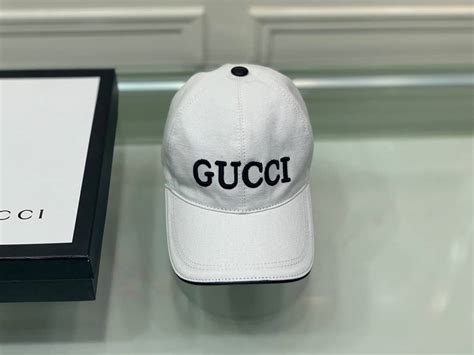 knockoff Gucci ball cap